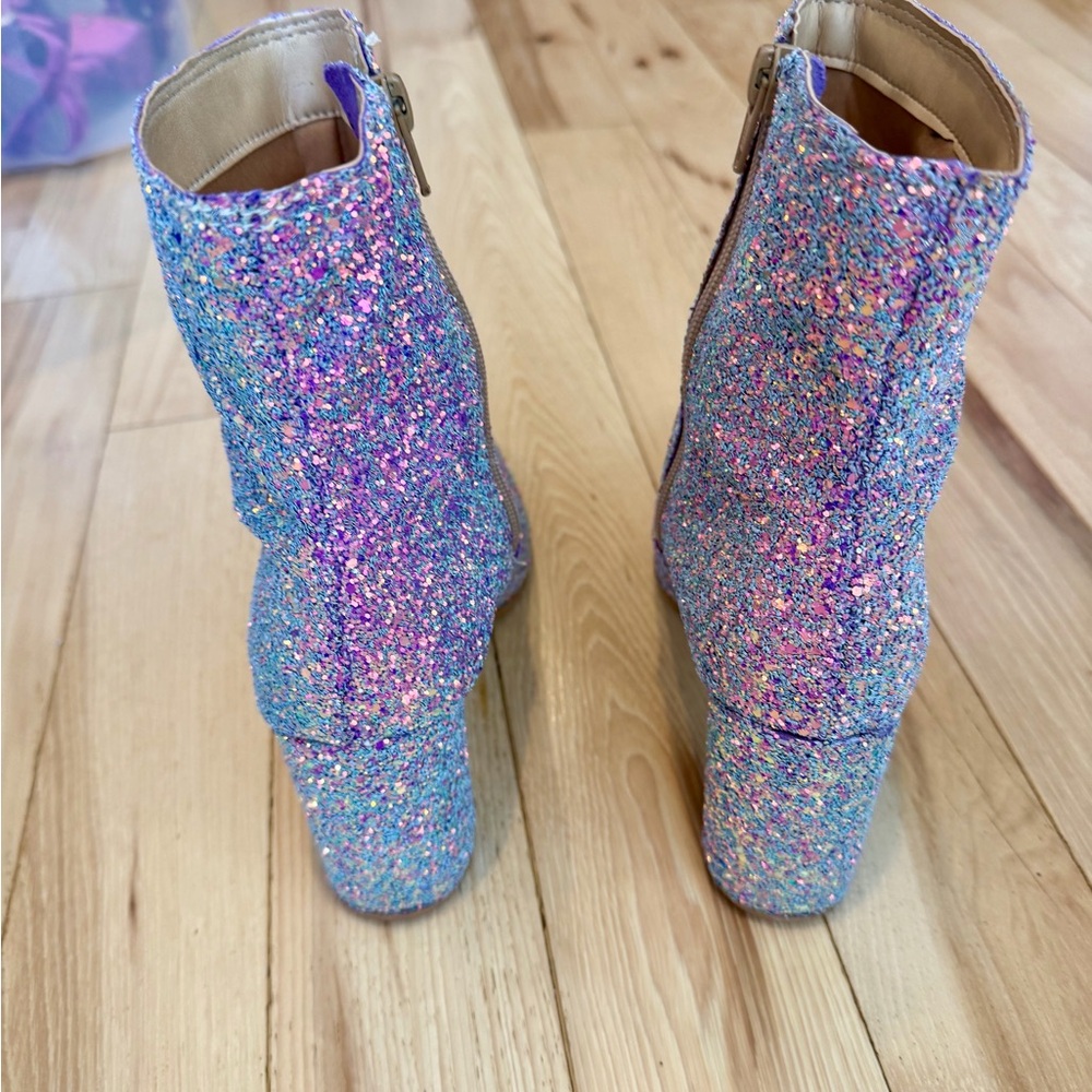 Glitter booties - made in Brazil! Size 6! - Picture 5 of 6